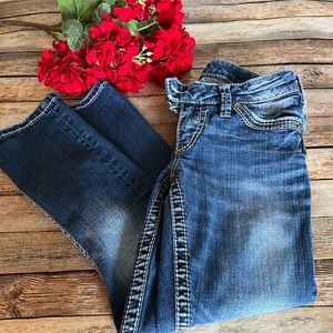 Silver Jeans Tuesday Low Capri Jeans White Stitching Size 27